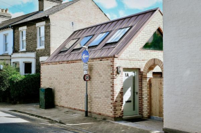 Emery Street Lodge
